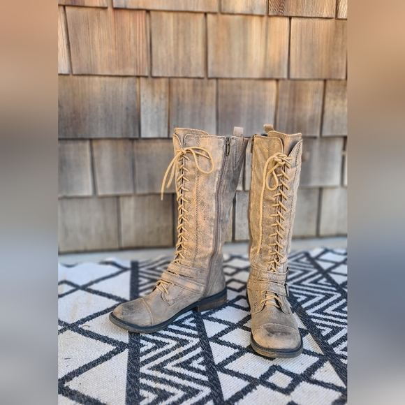 Lucky Brand Shoes - Brown Lucky brand lace up boots 8M